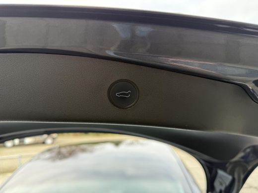 Tesla Model 3 Long Range AWD 75 kWh | Trekhaak | Autopilot | Panorama | ActivLease financial lease