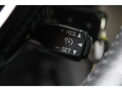 Toyota Aygo 1.0 VVT-i x-nav | Navigatie | Achteruitrijcamera | Cruise control | Elektrische ramen voor | ActivLease financial lease