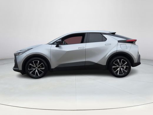 Toyota C-HR 1.8 Hybrid 140 First Edition | Apple CarPlay | Parkeersensoren | Blindspot | Rijklaarprijs incl. ... ActivLease financial lease