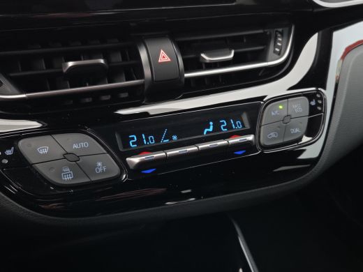 Toyota C-HR 1.8 Hybrid Style | Apple CarPlay | Blindspot | Rijklaar incl. garantie | ActivLease financial lease