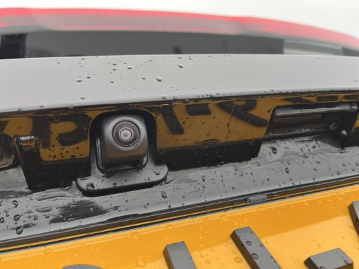 Toyota C-HR 2.0 Plug-in Hybrid 220 Black Edition | Navigatie | Apple CarPlay/Android auto | Achteruitrijcamer... ActivLease financial lease