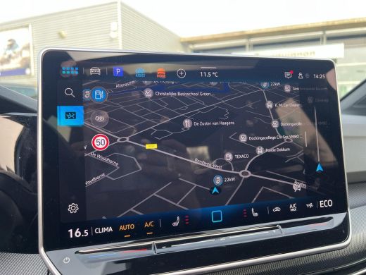 Volkswagen Golf 1.5 eHybrid GTE | Pano | Trekhaak | Head Up | Vol! | ActivLease financial lease