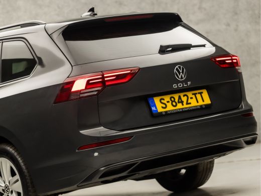 Volkswagen Golf Variant 1.0 TSI Sport (APPLE CARPLAY, GROOT NAVI, CLIMATE, PARKEERSENSOREN, KEYLESS, SPORTSTOELEN... ActivLease financial lease