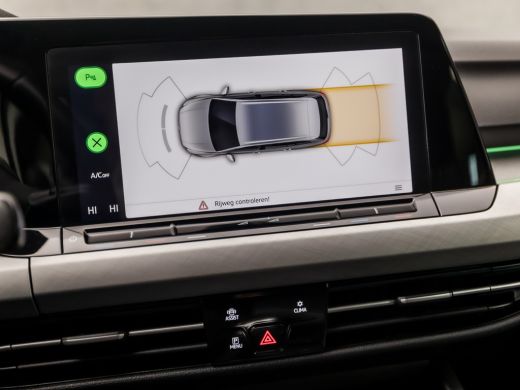 Volkswagen Golf Variant 1.0 TSI Sport (APPLE CARPLAY, GROOT NAVI, CLIMATE, PARKEERSENSOREN, KEYLESS, SPORTSTOELEN... ActivLease financial lease