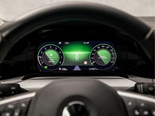 Volkswagen Golf Variant 1.0 TSI Sport (APPLE CARPLAY, GROOT NAVI, CLIMATE, PARKEERSENSOREN, KEYLESS, SPORTSTOELEN... ActivLease financial lease