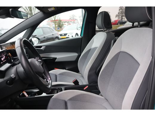 Volkswagen ID.3 First Max 58 kWh | Achteruitrijcamera | Hill hold functie | Keyless entry ActivLease financial lease