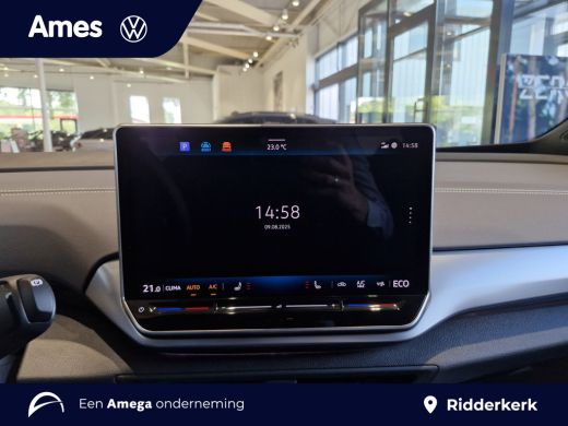 Volkswagen ID.4 Pro Limited Edition 77 kWh accu 286 PK | Achteruitrijcamera 'Rear View' | Climatronic 2-zone ActivLease financial lease