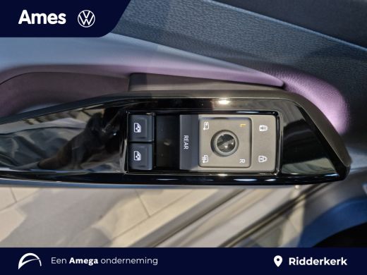 Volkswagen ID.4 Pro Limited Edition 77 kWh accu 286 PK | Achteruitrijcamera 'Rear View' | Climatronic 2-zone ActivLease financial lease
