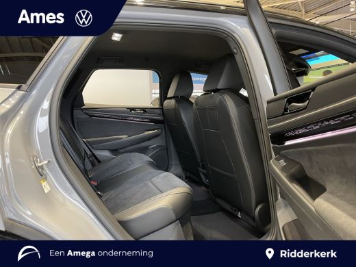 Volkswagen ID.7 Pro Limited Edition 210 kW / 286 PK | Black edition pakket | Climatronic | Voorstoelen verwarmbaa... ActivLease financial lease