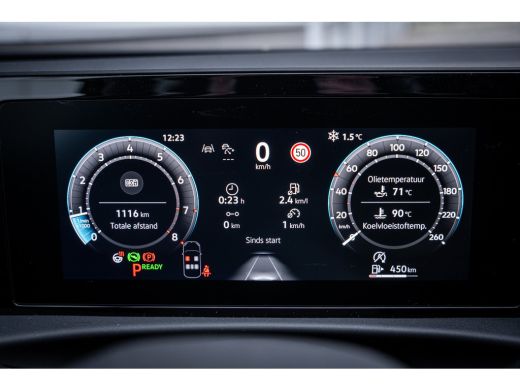 Volkswagen T-Roc 1.5 eTsi Life First Edition | 19 inch velgen met 4seizoenbanden  | Achteruitrijcamera | Cruise co... ActivLease financial lease