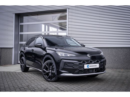 Volkswagen T-Roc 1.5 eTsi Life First Edition | 19 inch velgen met 4seizoenbanden  | Achteruitrijcamera | Cruise co... ActivLease financial lease