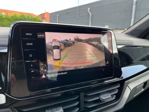 Volkswagen T-Roc 1.5 TSI R-Line Edition | Top sportstoelen | 19" LM velgen | Apple Carplay | Navigatie | Stoelverw... ActivLease financial lease