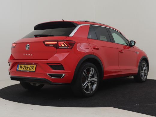 Volkswagen T-Roc 1.5 TSI Sport Business R 150pk DSG/AUTO | Dodehoekdetectie | Panorama dak | Camera achter | Elekt... ActivLease financial lease