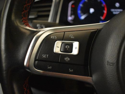 Volkswagen T-Roc 1.5 TSI Sport Business R 150pk DSG/AUTO | Dodehoekdetectie | Panorama dak | Camera achter | Elekt... ActivLease financial lease