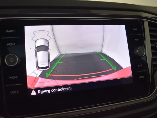 Volkswagen T-Roc 1.5 TSI Sport Business R 150pk DSG/AUTO | Dodehoekdetectie | Panorama dak | Camera achter | Elekt... ActivLease financial lease