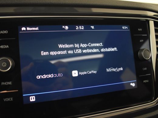 Volkswagen T-Roc 1.5 TSI Sport Business R 150pk DSG/AUTO | Dodehoekdetectie | Panorama dak | Camera achter | Elekt... ActivLease financial lease