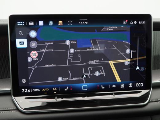 Volkswagen Tayron 1.5 eHybrid 204 Pk Automaat Life Edition | Adaptive Cruise | Trekhaak | Stoelverwarming | Navigat... ActivLease financial lease