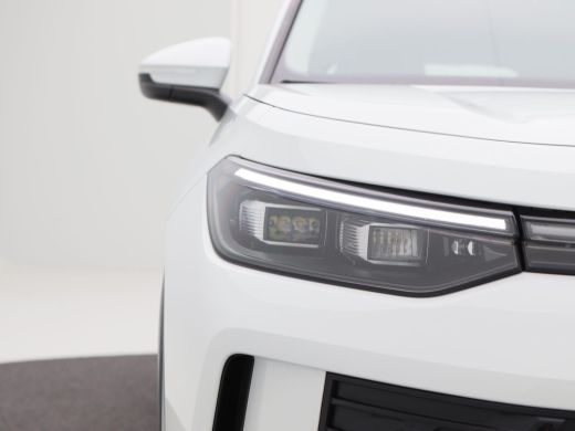 Volkswagen Tayron 1.5 eHybrid 204 Pk Automaat Life Edition | Adaptive Cruise | Trekhaak | Stoelverwarming | Navigat... ActivLease financial lease