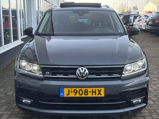 Volkswagen Tiguan 1.5 TSI ACT Highline Business R | Trekhaak | Pano | Stoelverwarming | Dodehoek Detector ActivLease financial lease