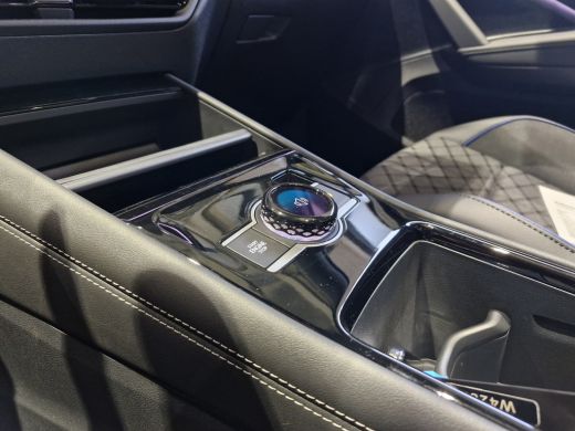 Volkswagen Tiguan R-Line Edition 1.5 eHybrid 204 PK &euro;2000,- inruilpremie | Harman Kardon Audio | Panoramaschuif-kan... ActivLease financial lease