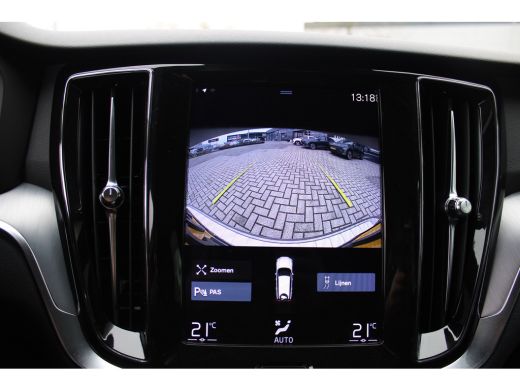Volvo  V60 2.0 B3 Momentum Advantage | Parkeersensoren | Achteruitrijcamera | Cruise Control | Meer foto's v... ActivLease financial lease