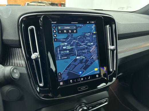 Volvo  XC40 Recharge 78KWH. SOH 91% AWD R-Design / Pdc.+Camera / 1/2 Leder / Stoel-Stuurverwarming / Navigati... ActivLease financial lease
