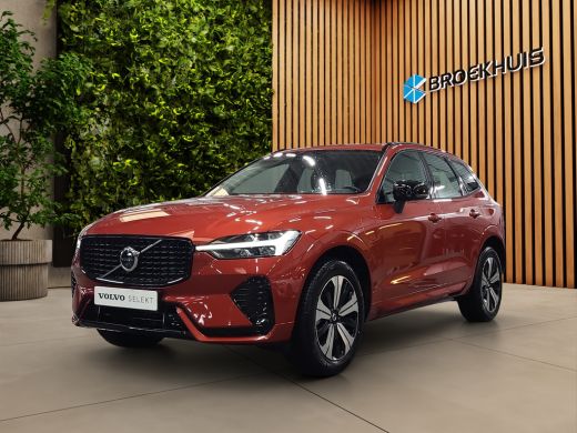 Volvo  XC60 2.0 T6 Plug-in hybrid AWD Plus Dark | Trekhaak | 360 Camera | Panoramadak | Memory | Pilot Assist