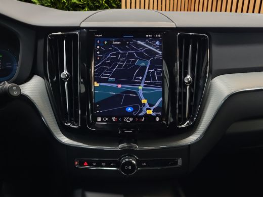 Volvo  XC60 2.0 T6 Plug-in hybrid AWD Plus Dark | Trekhaak | 360 Camera | Panoramadak | Memory | Pilot Assist ActivLease financial lease