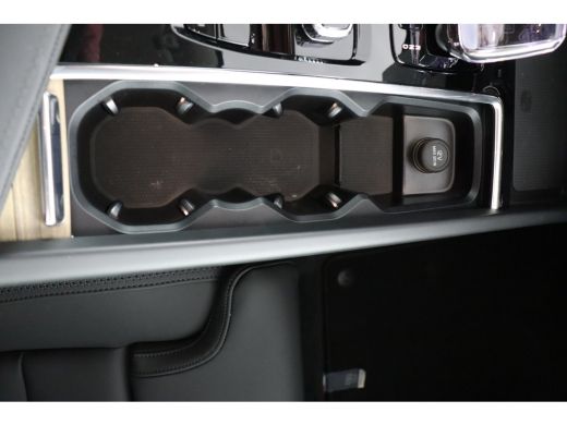 Volvo  XC60 T6 AWD Ultra Dark | Head-Up Display | 360 camera | Stoel + Stuurverwarming |  Harman Kardon | ActivLease financial lease