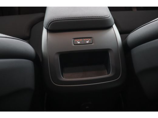 Volvo  XC60 T6 AWD Ultra Dark | Head-Up Display | 360 camera | Stoel + Stuurverwarming |  Harman Kardon | ActivLease financial lease