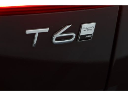 Volvo  XC60 T6 AWD Ultra Dark | Head-Up Display | 360 camera | Stoel + Stuurverwarming |  Harman Kardon | ActivLease financial lease