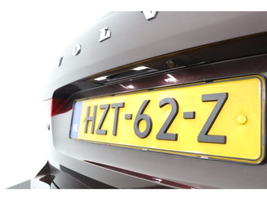 Volvo  XC60 T6 AWD Ultra Dark | Head-Up Display | 360 camera | Stoel + Stuurverwarming |  Harman Kardon | ActivLease financial lease