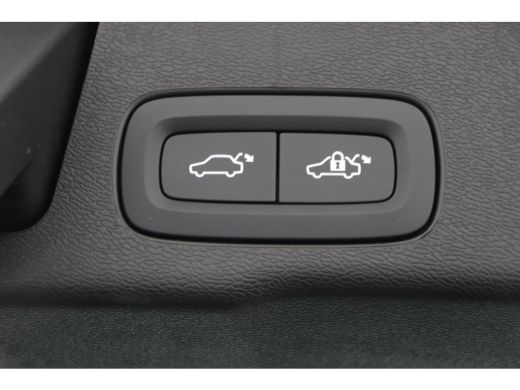 Volvo  XC60 T6 AWD Ultra Dark | Head-Up Display | 360 camera | Stoel + Stuurverwarming |  Harman Kardon | ActivLease financial lease