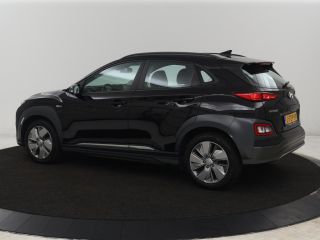 Hyundai Kona EV Comfort 64 kWh | Adaptive cruise | Krell Audio | Warmtepomp | Keyless | Parkeerhulp | Digital ...