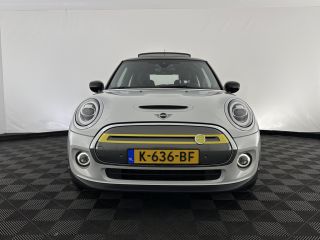 Mini Electric Yours 33 kWh [ 3-Fase-11kW ] {SOH-100%} (INCL-BTW) Aut.* HEATPUMP | PANO | LEATHER | DIGI-COCKPIT...