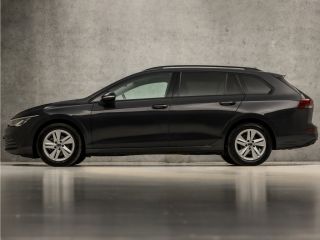 Volkswagen Golf Variant 1.0 TSI Sport (APPLE CARPLAY, GROOT NAVI, CLIMATE, PARKEERSENSOREN, KEYLESS, SPORTSTOELEN...