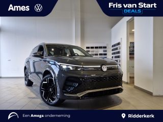 Volkswagen Tiguan R-Line Edition 1.5 eHybrid 204 PK | &euro;2000,- inruilpremie | Trekhaak inklapbaar, met elektrische o...