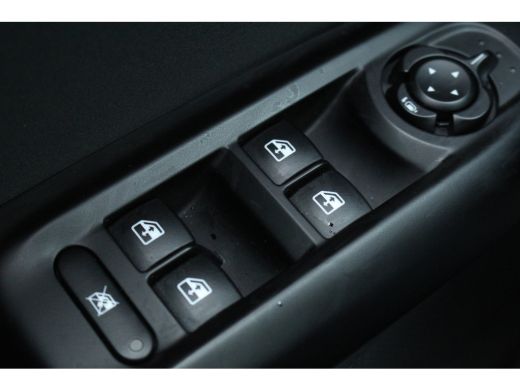 Alfa Romeo Tonale 1.3T PHEV Ti | Adaptive Cruise | Elec. Achterklep | Camera | Carplay | Navi | Keyless | | Adaptiv... ActivLease financial lease