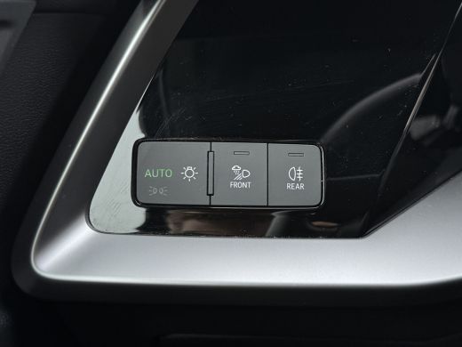 Audi A3 Sportback 30 TFSI PRO LINE SPORT LEDER/NAVI/CARPLAY/LED ActivLease financial lease