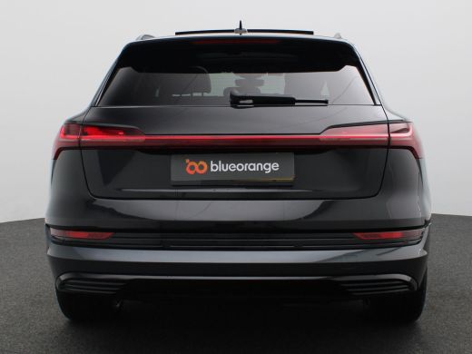 Audi e-tron e-tron 55 quattro advanced 95 kWh 408PK AUT. SOH 89%, Pano-Schuifdak, Keyless, Adaptieve Cruise C... ActivLease financial lease