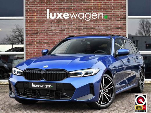 BMW 3 Serie Touring 330e M-Sport Pano ACC Trekhaak HiFi 19inch