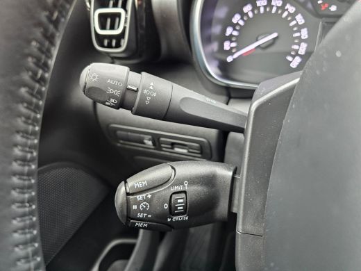 Citroën C3 Aircross 1.2 PureTech Shine | Achterbank in delen neerklapbaar | Airco (automatisch) | Alarm klasse 1(star... ActivLease financial lease