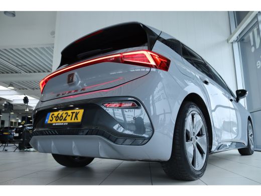 CUPRA Born Essential 62 kWh | Cruise Control | Stuurverwarming | PDC V/A | LED | Sfeerverlichting ActivLease financial lease