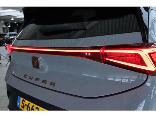 CUPRA Born Essential 62 kWh | Cruise Control | Stuurverwarming | PDC V/A | LED | Sfeerverlichting ActivLease financial lease