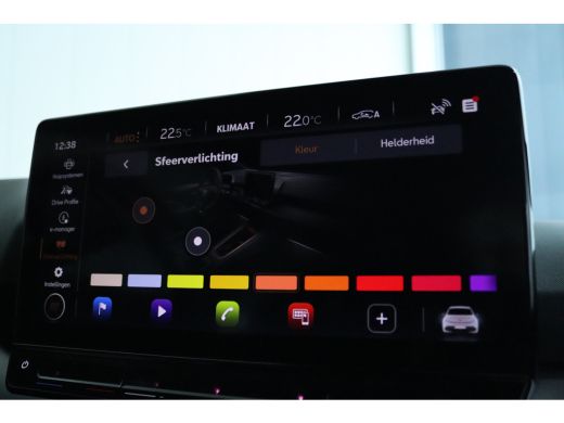 CUPRA Born Essential 62 kWh | Cruise Control | Stuurverwarming | PDC V/A | LED | Sfeerverlichting ActivLease financial lease