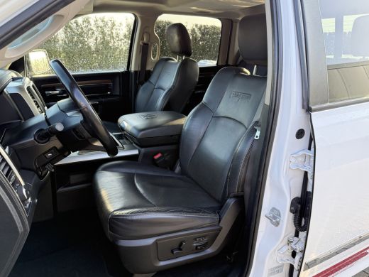 Dodge Ram 1500 1500 3.0 V6 DIESEL LARAMIE E6 / 4x4 / **UNIEK** / CREW CAB / CAMERA / LEDER / 3.5T TREKHAAK ActivLease financial lease