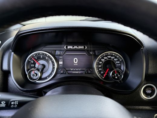Dodge Ram 1500 1500 5.7 V8 4x4 BIG HORN / CREW CAB / LPG-G3 / NL AUTO / PANO / CAMERA / 3.5T TREKHAAK / GORILLA ... ActivLease financial lease