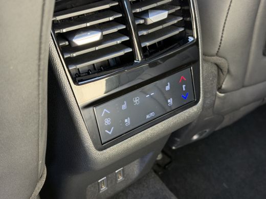 DS DS 9 360pk 4X4 Op&eacute;ra Premi&egrave;re (Elektrisch Schuifdak - Leder incl verwarming/koeling/massage/geheugen -... ActivLease financial lease