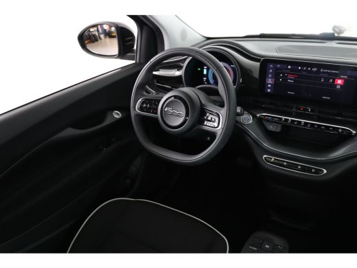 Fiat 500e Urban 42 kWh | Climate Control | Cruise Control | Keyless | Apple Carplay / Android Auto ActivLease financial lease