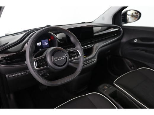 Fiat 500e Urban 42 kWh | Climate Control | Cruise Control | Keyless | Apple Carplay / Android Auto ActivLease financial lease